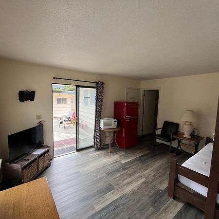 Redwood Meadows Rv Resort Кресент-Сити Экстерьер фото